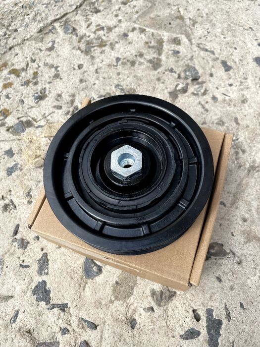 Audi Q5, A5, A4 рест.,  Шків компресора кондиціонера, 125 мм