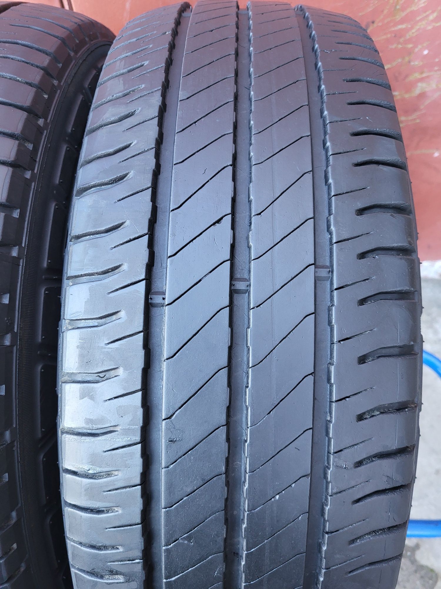 225/65/16C R16C Michelin AGILIS 3 2шт ціна за 1шт літо шини