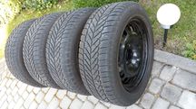 Koła zimowe 205/55 R16 na stalowych felgach