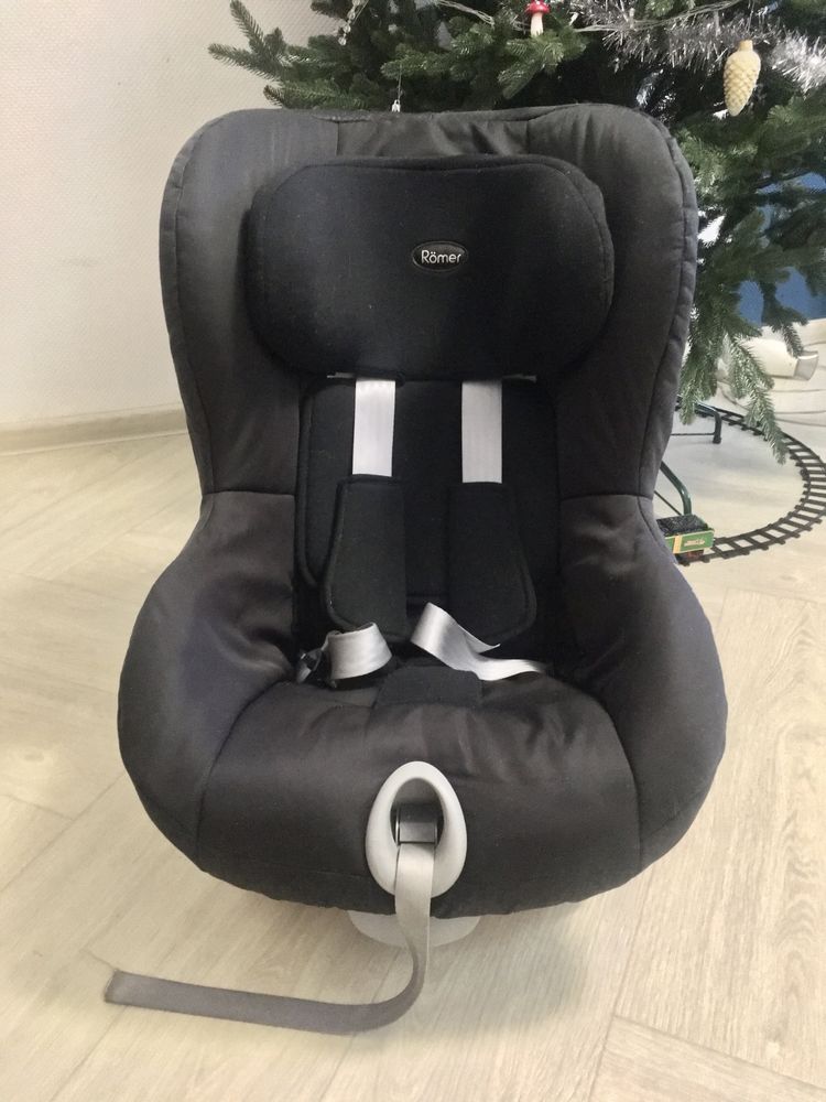 Автокрісло Britax Romer King II  Група 1 (9-18 кг)