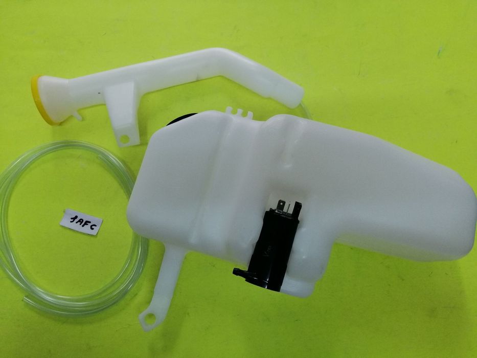 Depósito / Frasco de água limpa vidros Nissan Pickup D22