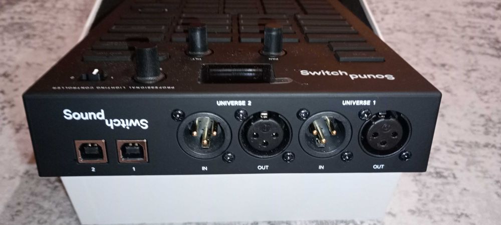 Sprzedam sterownik oświetlenia SoundSwitch + interfejs Micro DMX