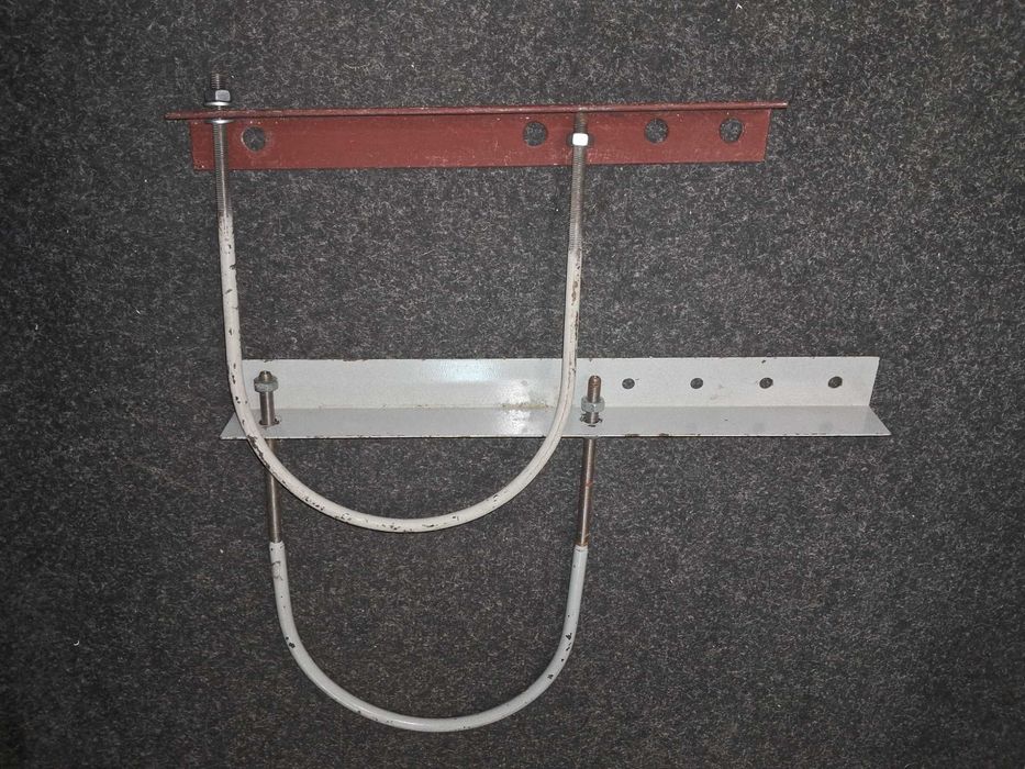 Траверса для кріплення арматури