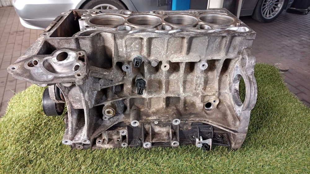 BMW E87 E90 2.0B N43B20A Blok silnik