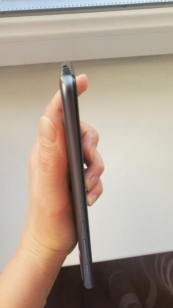 Motorola  E 20 32 gb моторола  стан як новий