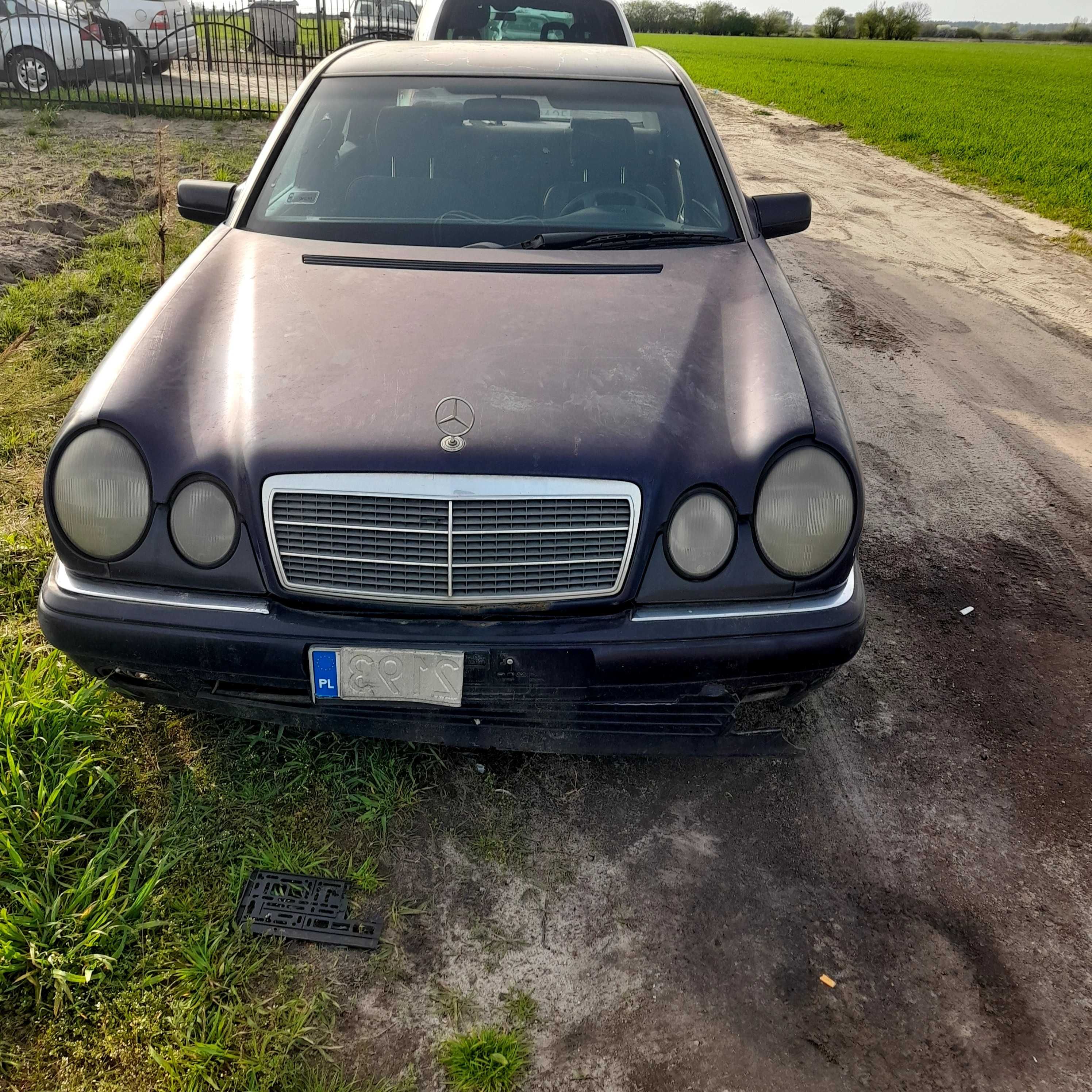 Czesci mercedes w 210 w 202 2.5. 2.2