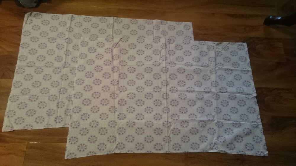 Obrusy białe z liliowym wzorem nowe bawełna komplet 2 sztuki