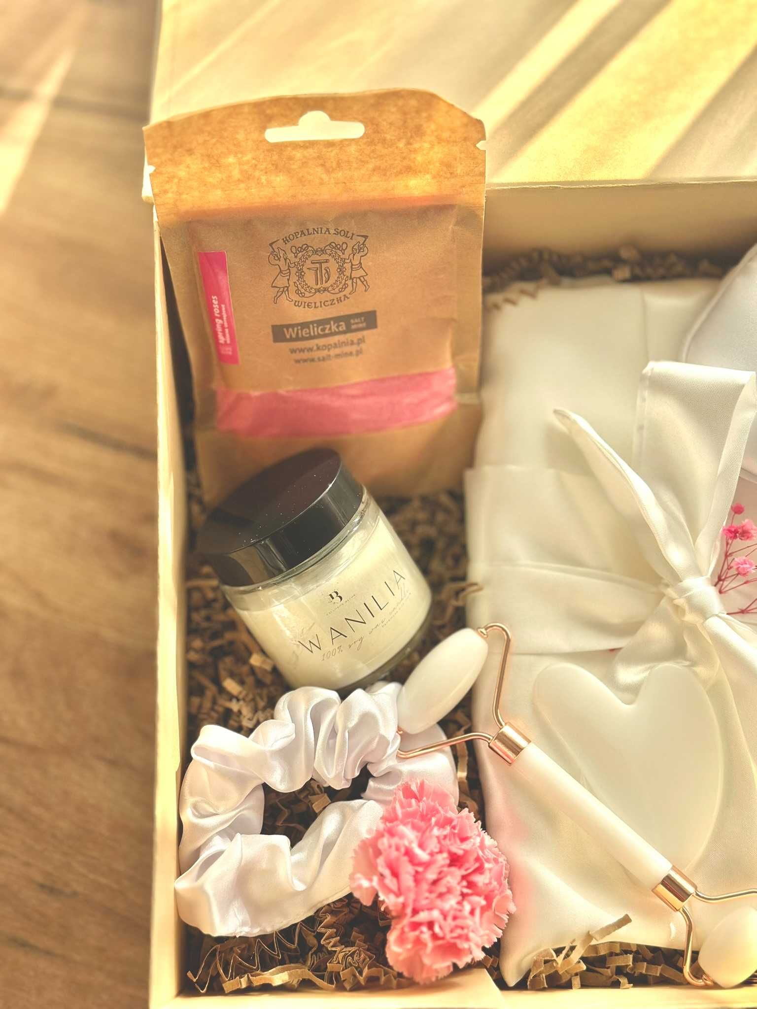 RelaxBox - chwila relaxu - box prezentowy biel