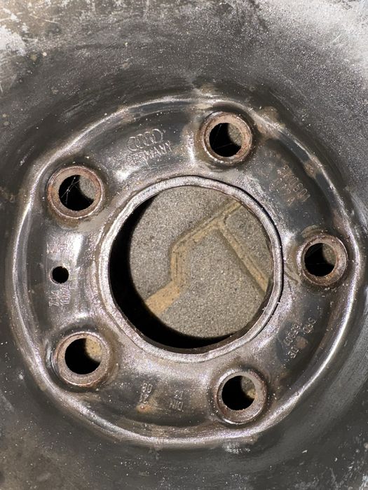 Felga stalowa audi a6 c6 r16