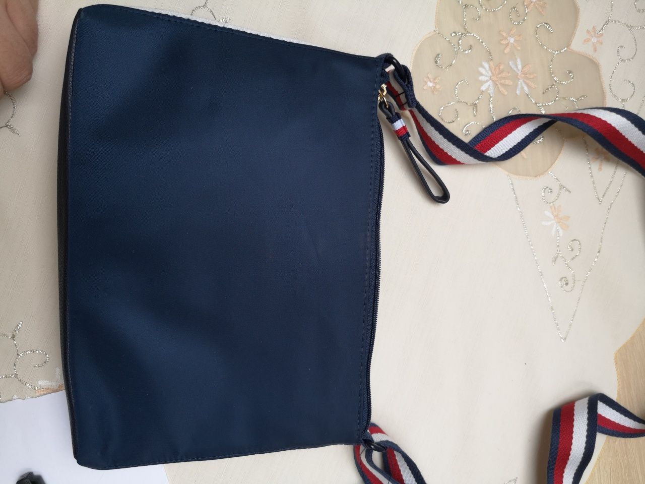 Torebka damska Tommy Hilfiger nowy model