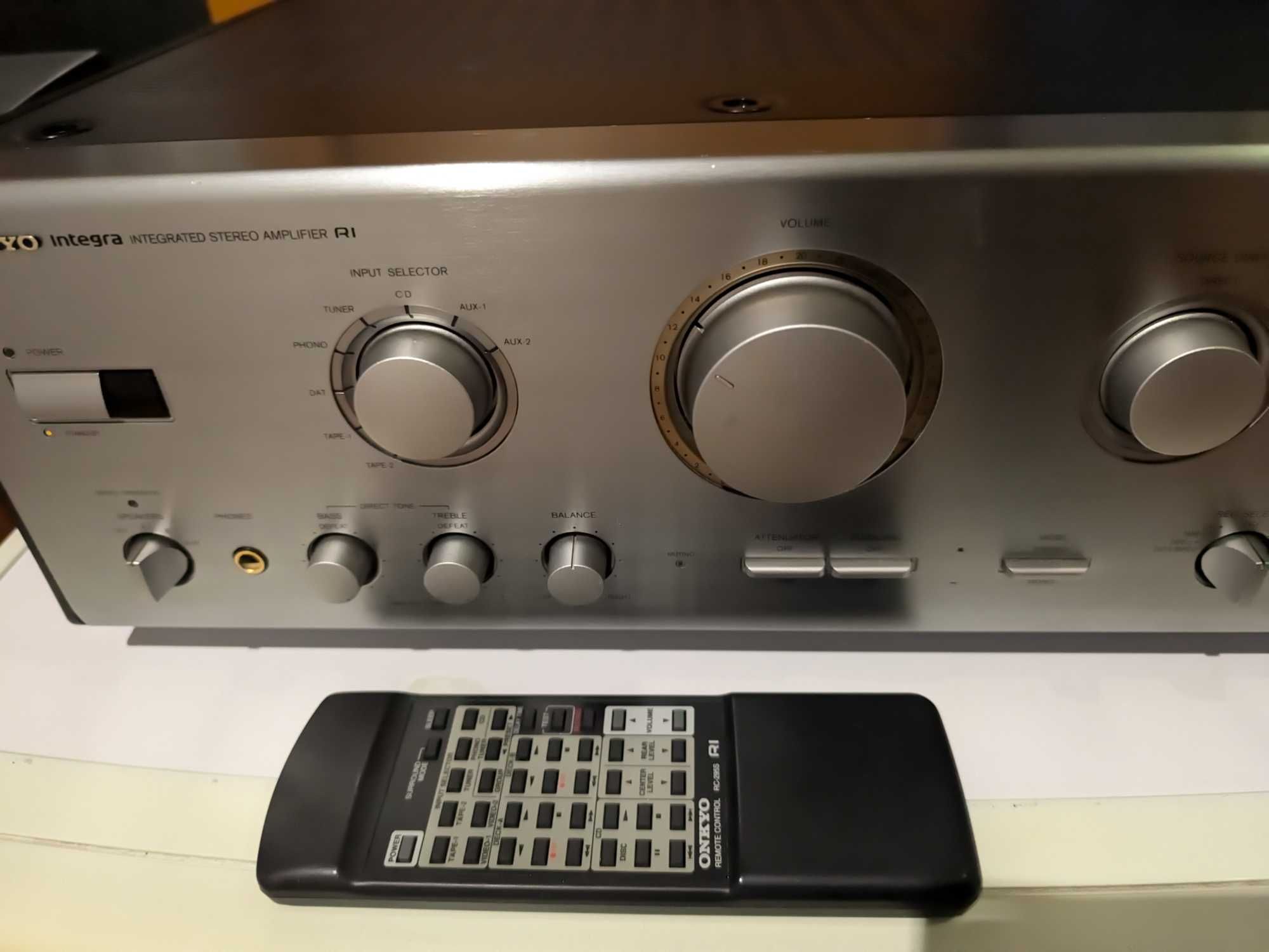 Onkyo Integra A-8850