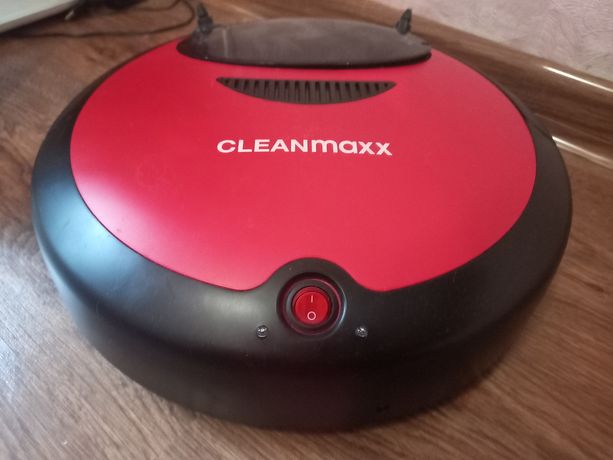 Продам пылесос CleanMaxx
