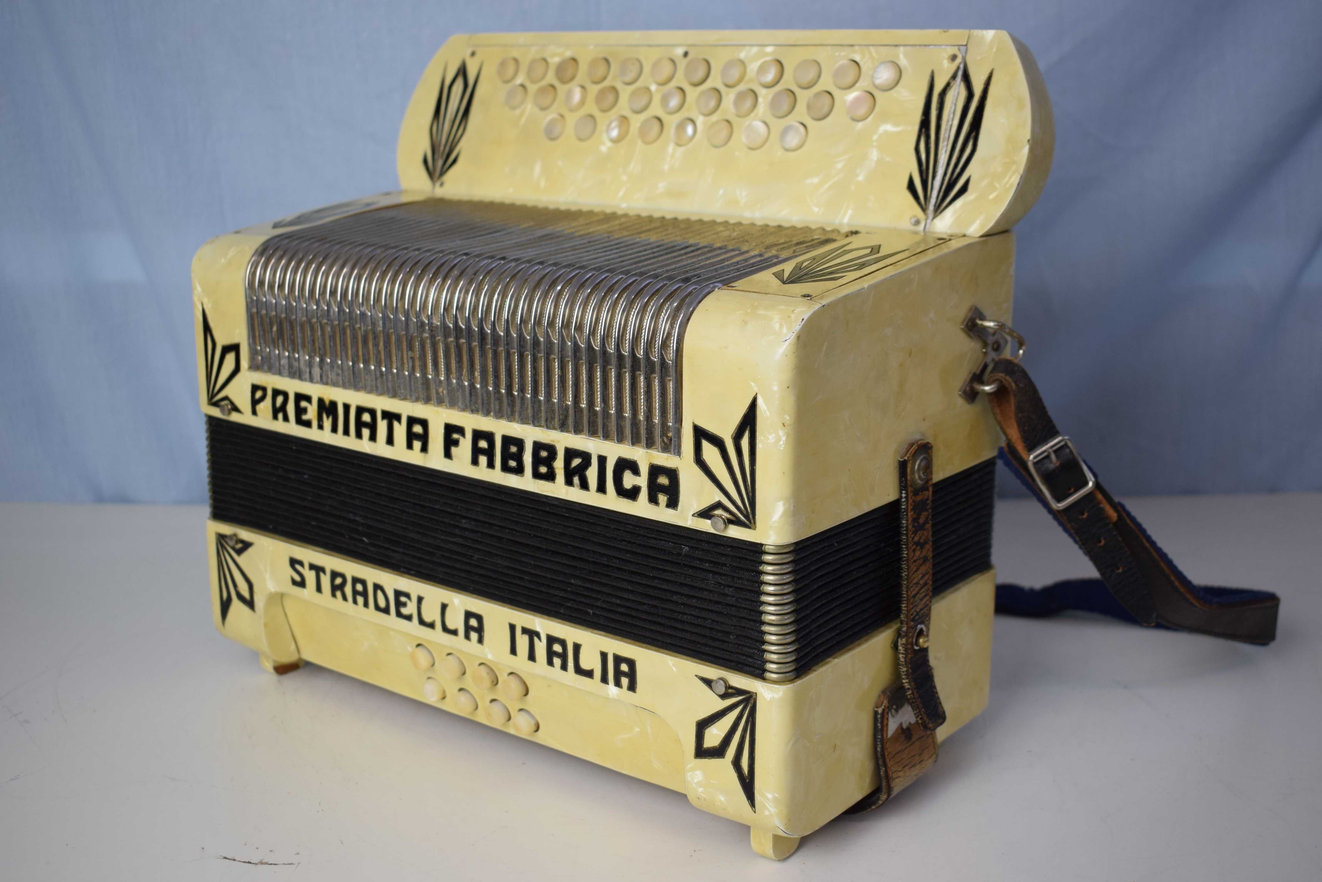 Concertina Premiata Fabrica Stradella Italia  4 Voz Tonalidade La Re