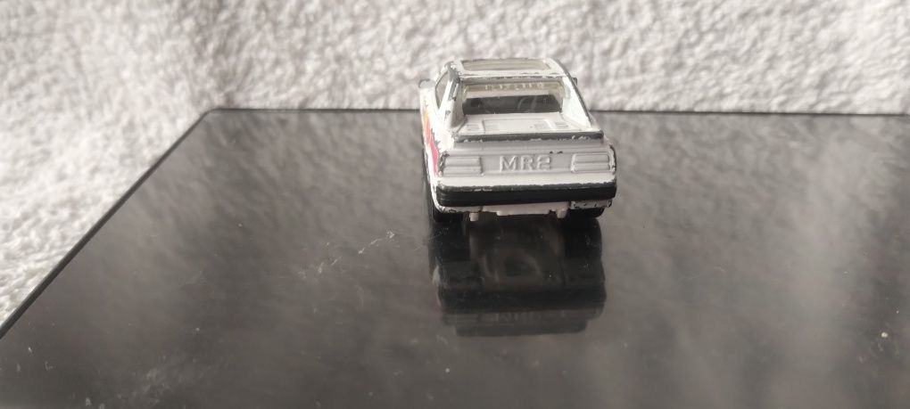 Matchbox toyota mr 2 z 1985r