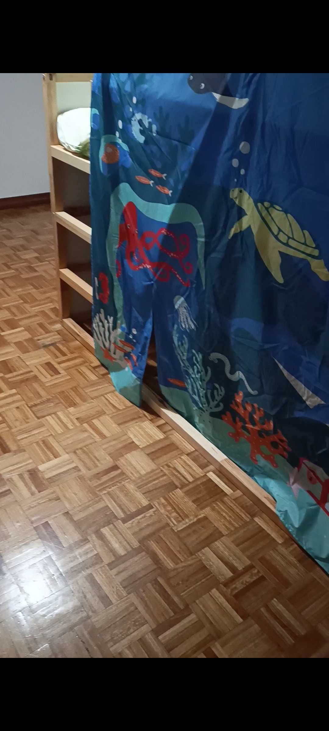 Cama de solteiro em bom estado