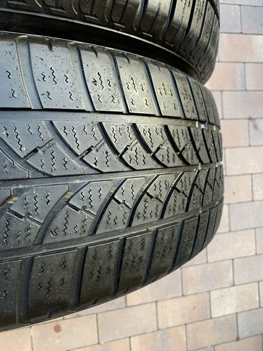 Зимові шини(резина) 225/60 R17 “Bridgestone” Blizzak LM-25 - 2шт