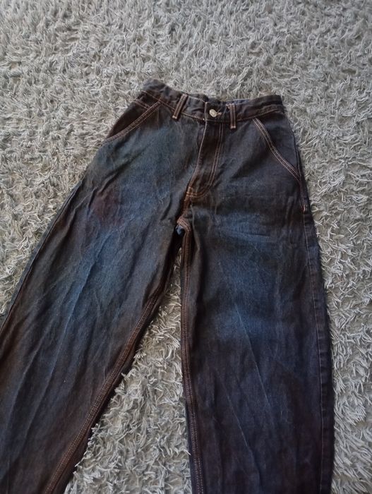 Баггі джинси  Bershka з ефектом бруду