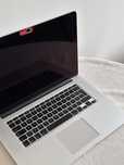 MacBook Pro Retina 15” (2015) — i7 / 16 GB / 500 GB SSD