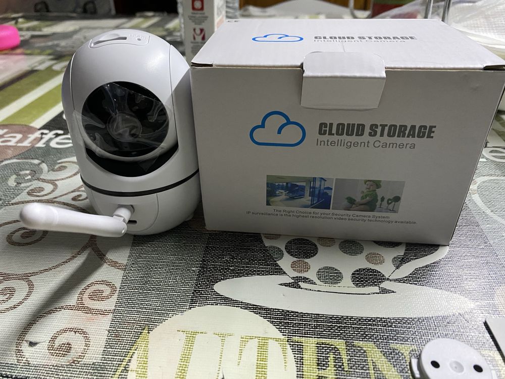 Camera com sistema de cctv com armazenamento em nuvem