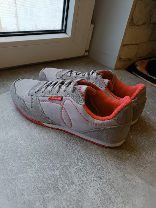 Кросівки restime 40 розмір