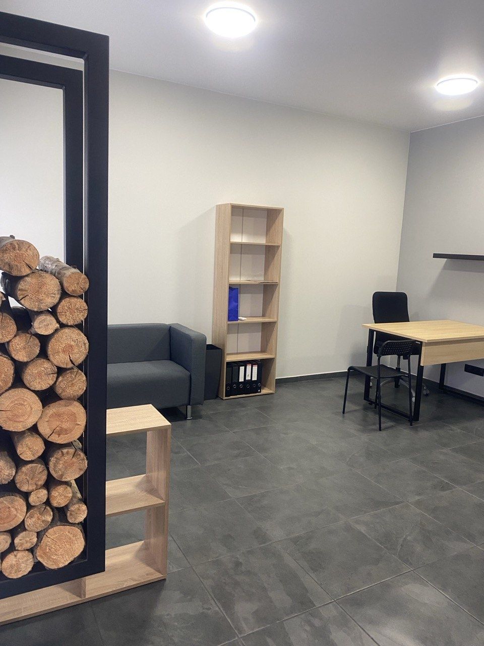Продам/здам в оренду офіс з ремонтом 37м2, провулок Гнатюка