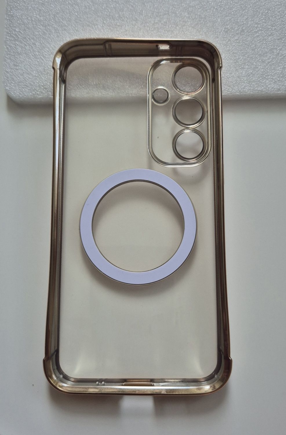 Etui Samsung s24 plus magnetyczne
