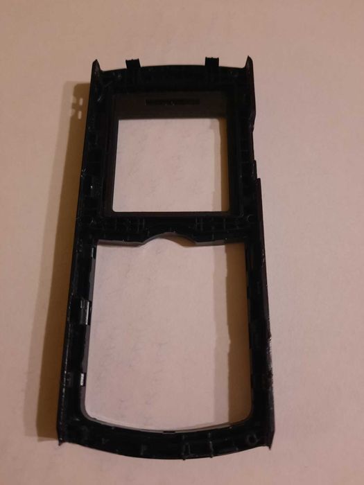 Продам корпус для телефону SAMSUNG GT-E2121B (без задньої кришки)