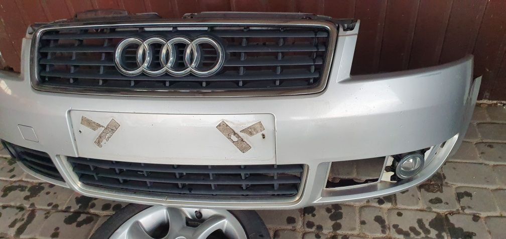 Audi a4 b6 Cabrio Zderzak Przód Przedni