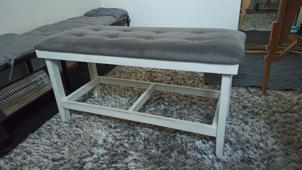 Банкетка, лавочка, підсумочниця