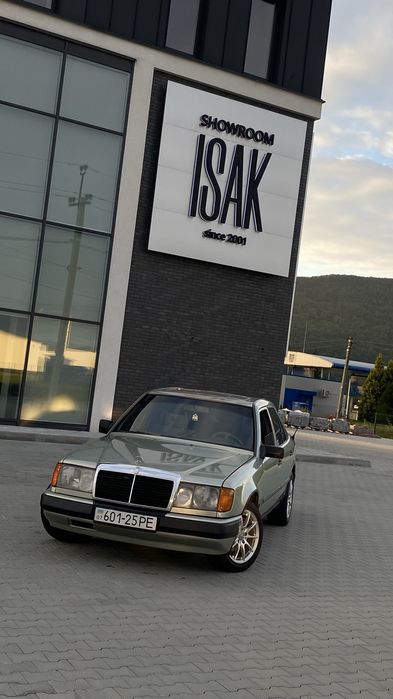 Mercedes-benz w124