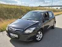 Hyundai i30 hatchback 5 drzwiowy 1.4 Benzyna 109KM 2009r