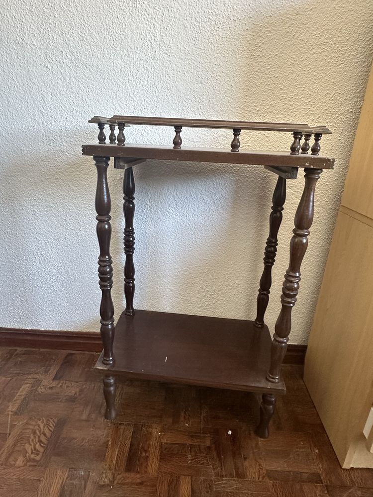 Móvel madeira maciça