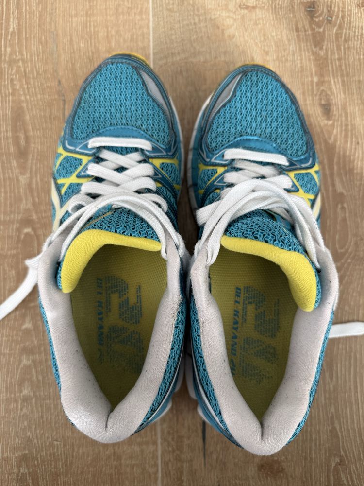 Asics Gel-Kayano 20 T3N7N