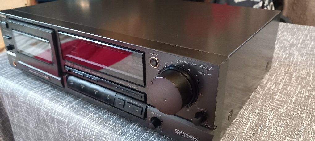 Magnetofon kasetowy technics RS-BX 606