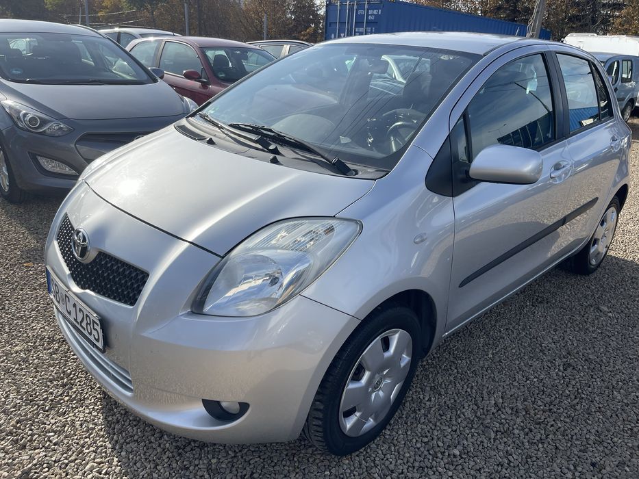 Toyota Yaris 1.3 87 km Bezwypadkowa
