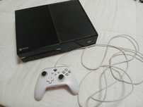 Xbox one usada em bom estado