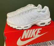 biale Air max plus TN czarne nike air maxy cale czarne buty nowe 44