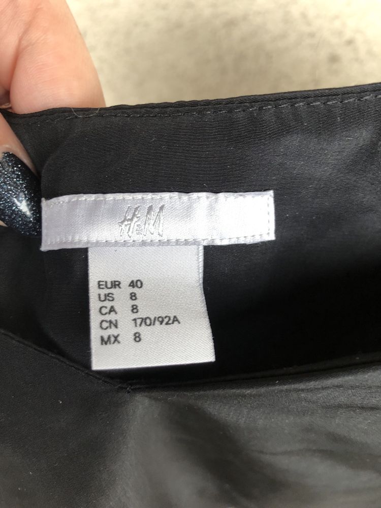 Bluzka H&M opuszczone rękawy