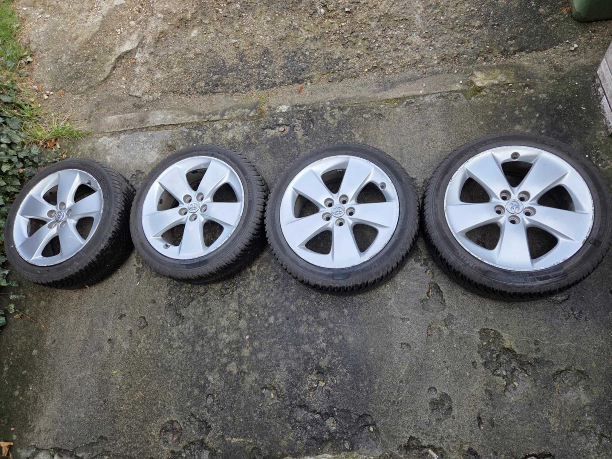 Koła/Felgi Toyota Prius 2014/15+Opony Kumho Solus4S 215/45R17 całorocz
