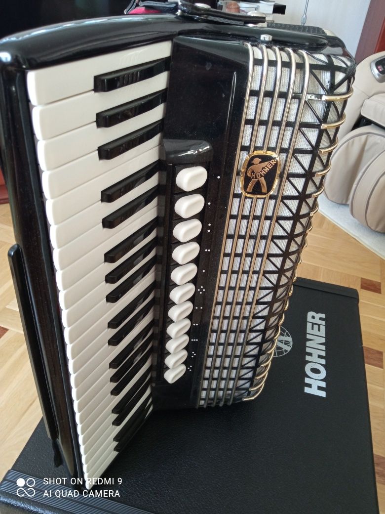 Hohner Atlantic IVN,DE LUXE 120basow