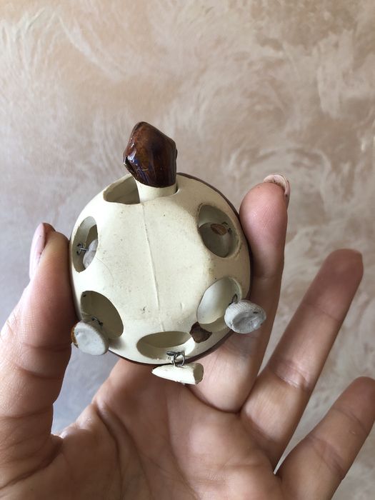 Статуетка черепахи яка трясеться черепашка фігурка рухома  іграшка