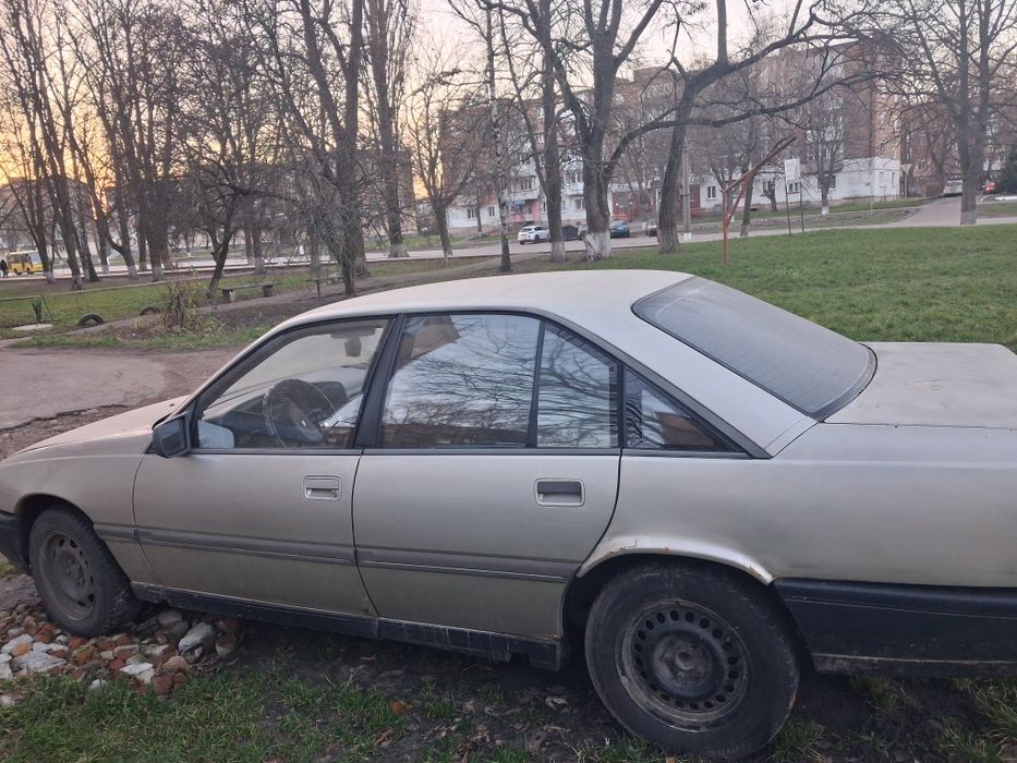 Продаю машину, Opel Omega a.