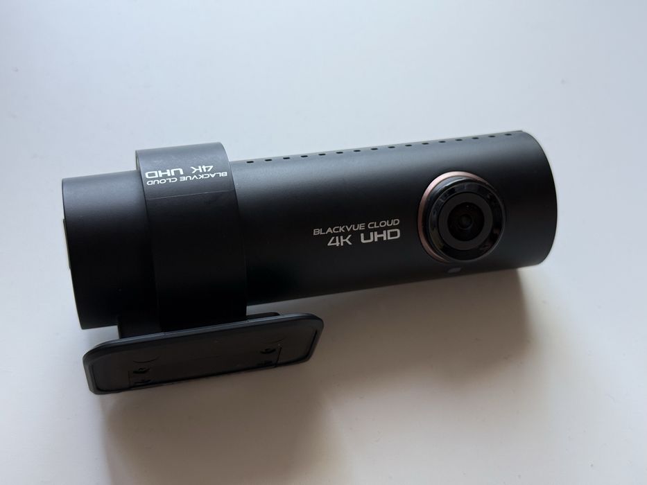 Найкращий Відеореєстратор BLACKVUE CLOUD 4K UHD