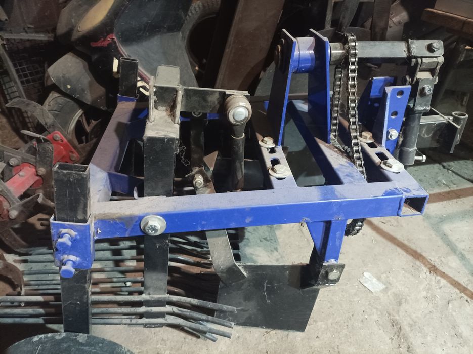 Картоплекопалка трясучка