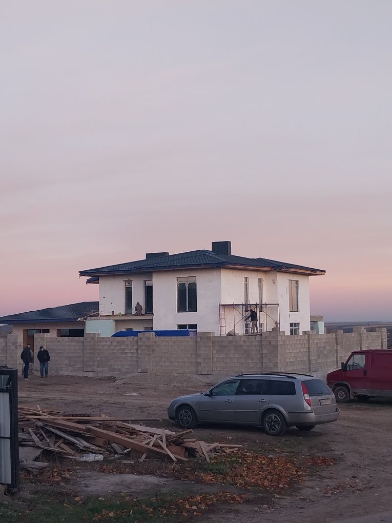 Будівництво приватних будинків,котеджів під ключ
