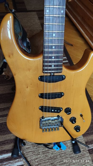Gitara lutnicza Wiesława Długosza , "Długoszówka"