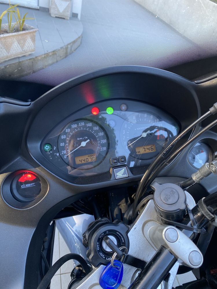 Vendo Honda Cbf 600 25kw
