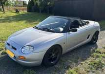 MG F kabriolet  120kM dwuosobowy 1,8 benzyna  klima