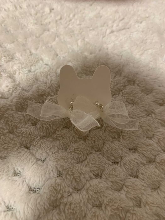 kolczyki białe kokardki