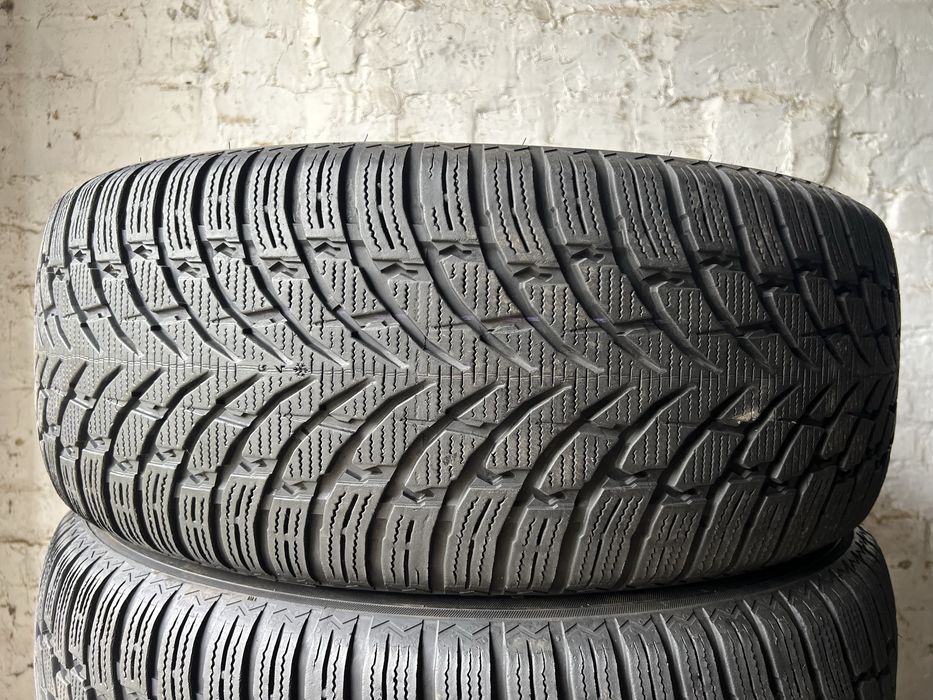 255/55 R20 Nokian 2022рік 5.7мм-6.7мм Залишок протектора